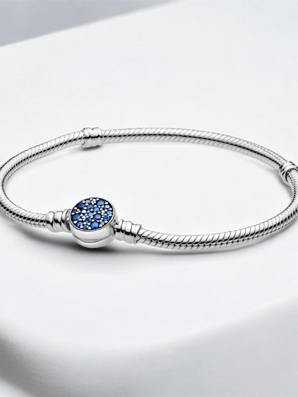 Pandora Moments Sparkling Blue Disc Clasp Snake Chain Bracelet